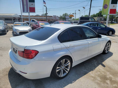 2018 BMW 3 Series 330i