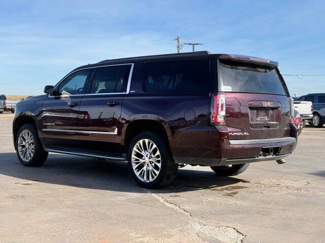 2017 GMC Yukon XL SLT