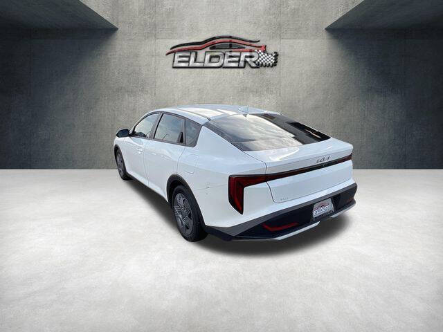 2026 Kia K4 LX