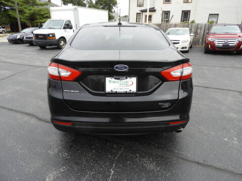 2016 Ford Fusion S