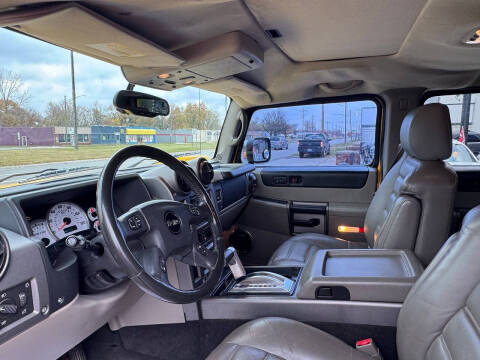 2004 HUMMER H2 Lux Series