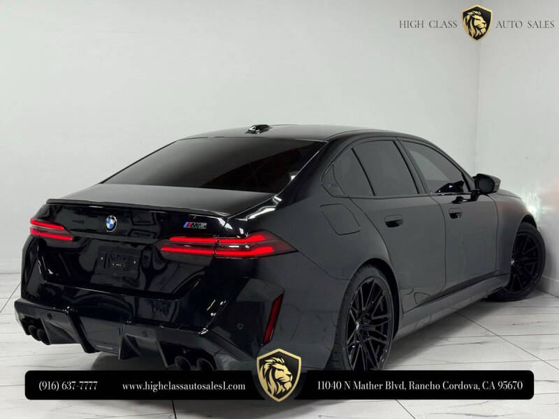 2025 BMW M5