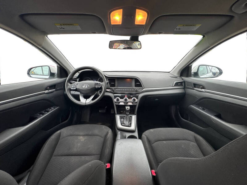 2019 Hyundai Elantra