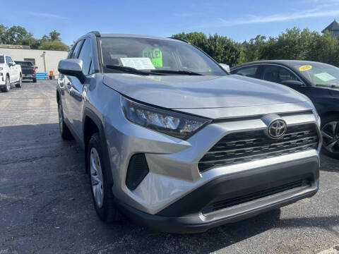 2019 Toyota RAV4 LE