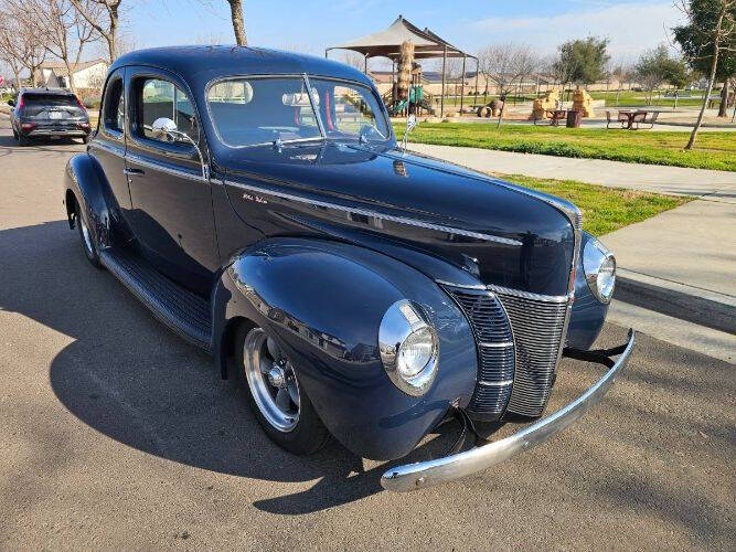 1940 Ford Deluxe