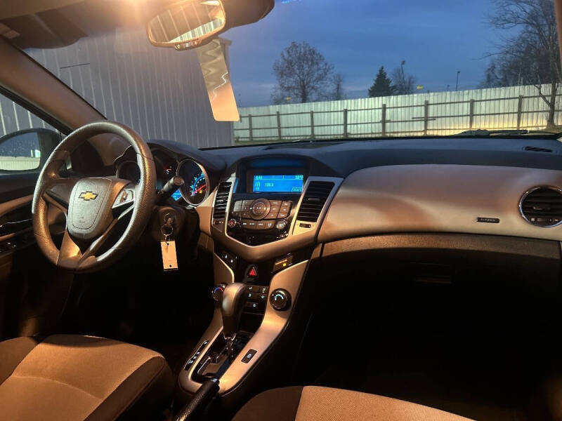 2012 Chevrolet Cruze LS