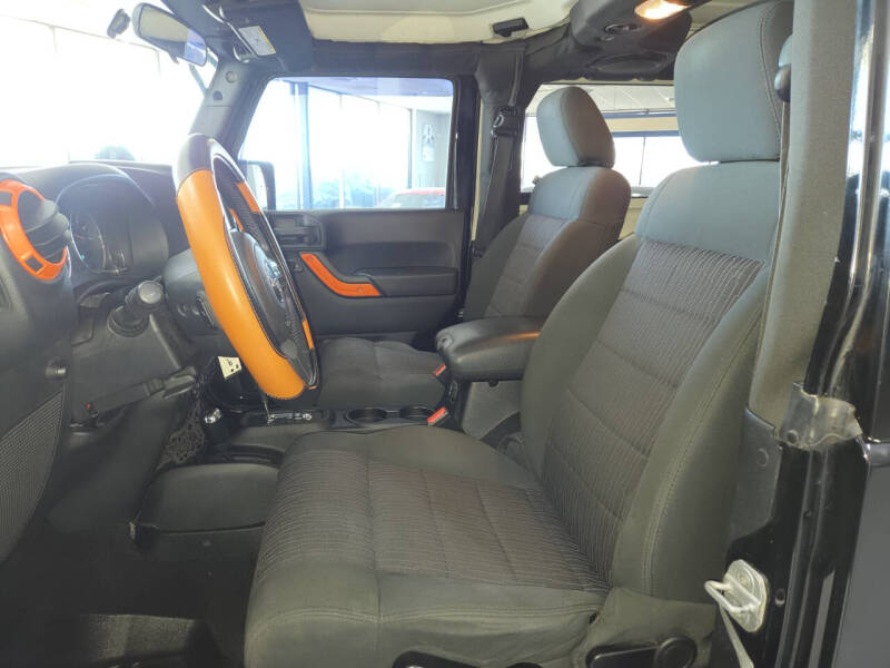 2012 Jeep Wrangler Sahara