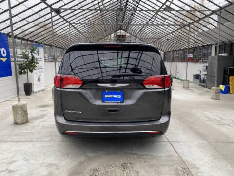 2017 Chrysler Pacifica