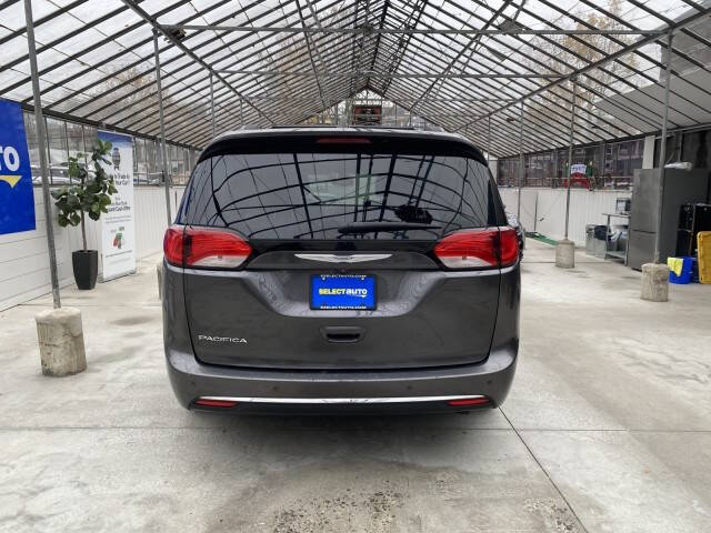 2017 Chrysler Pacifica