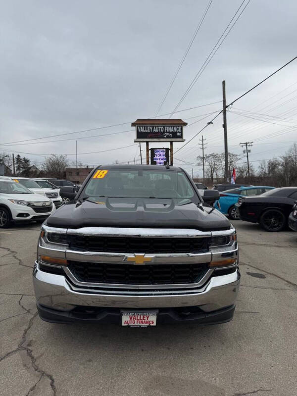 2018 Chevrolet Silverado 1500 for sale at Valley Auto Finance in Girard OH