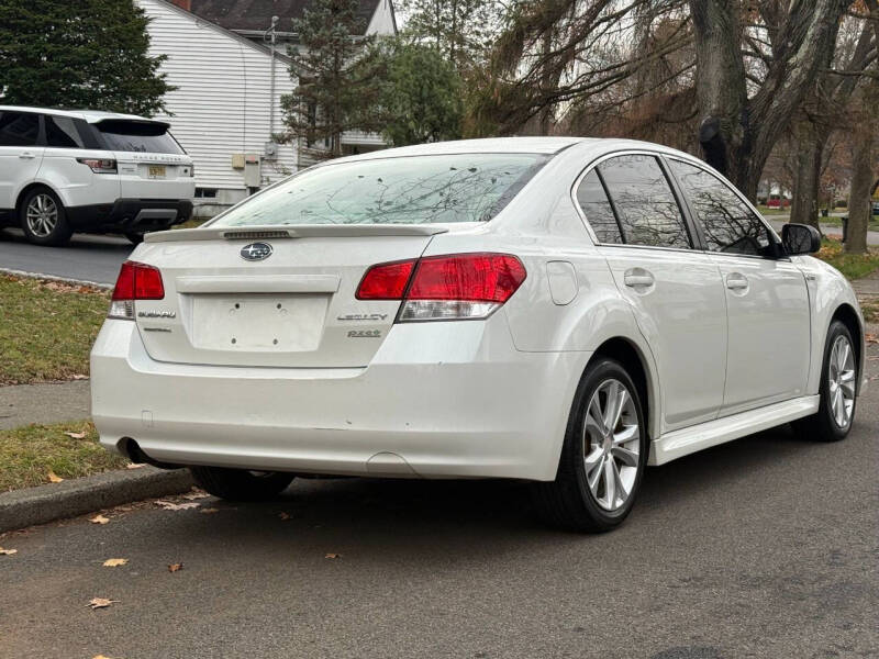 2014 Subaru Legacy 2.5i