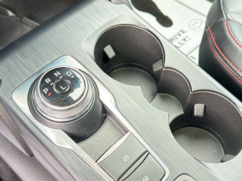 2023 Ford Escape ST-Line Elite