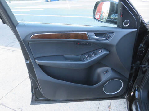 2017 Audi Q5 2.0T quattro Premium Plus