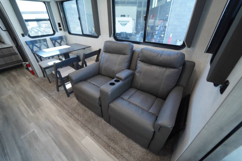 2021 Winnebago Voyage