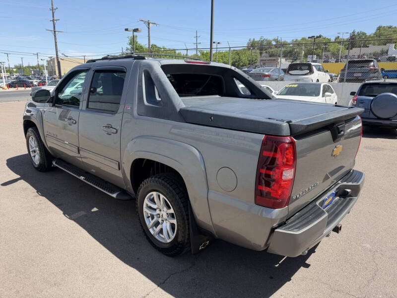 2012 Chevrolet Avalanche LT