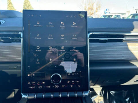 2024 GMC Sierra EV Denali Edition 1