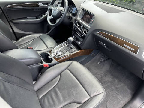 2013 Audi Q5 2.0T quattro Premium Plus