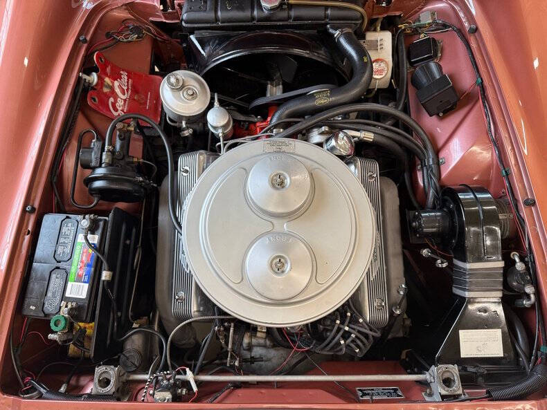 1957 Ford Thunderbird