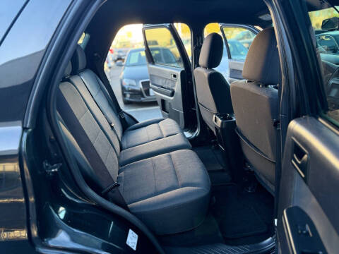 2011 Ford Escape XLT