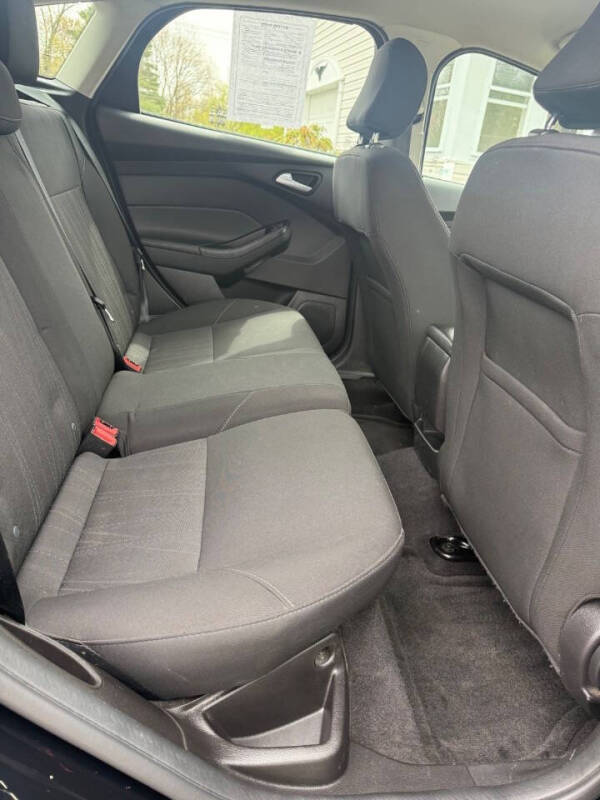 2017 Ford Focus SE
