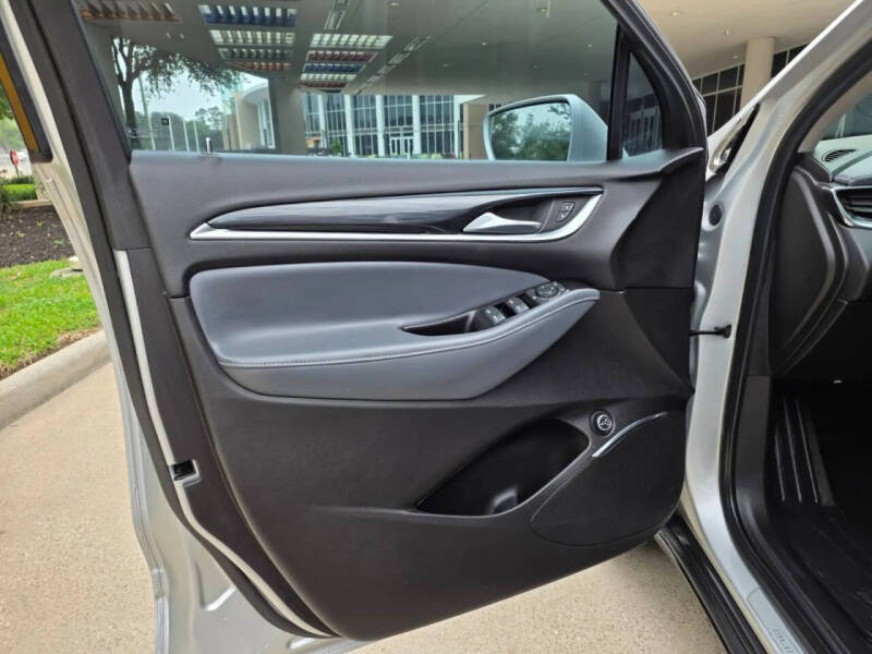 2019 Buick Enclave Essence