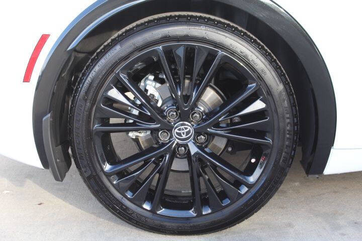 2025 Toyota Prius Limited