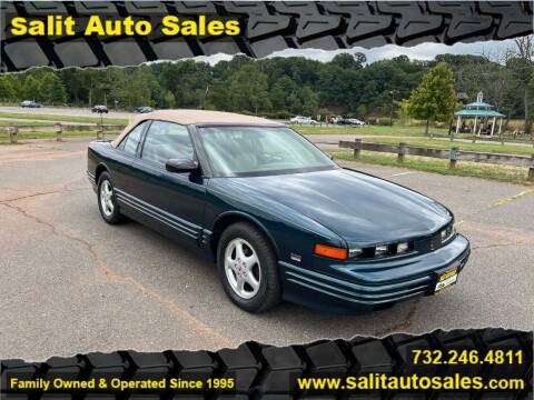 1995 Oldsmobile Cutlass Supreme for sale at Salit Auto Sales in Edison NJ