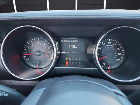 2022 Ford Mustang EcoBoost