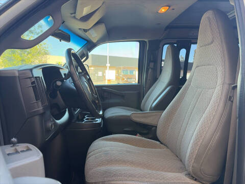 2018 Chevrolet Express 2500