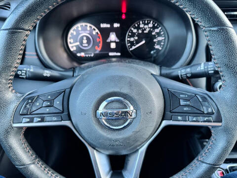 2021 Nissan Kicks SR