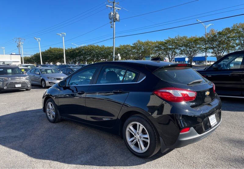 2017 Chevrolet Cruze LT Auto
