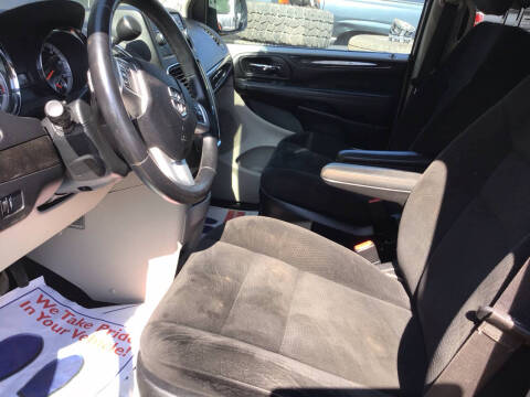 2016 Dodge Grand Caravan American Value Package