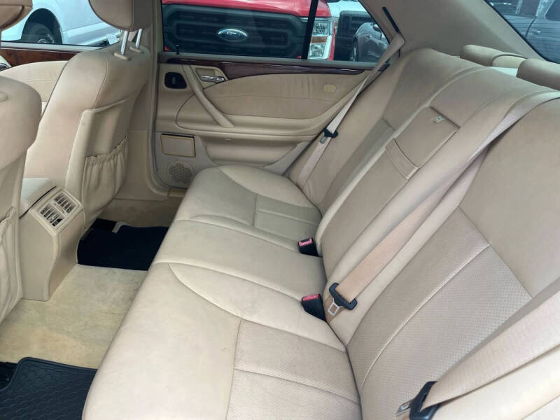 2002 Mercedes-Benz E-Class E 320