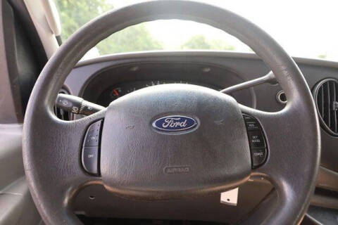 2008 Ford E-Series E-350 SD XLT