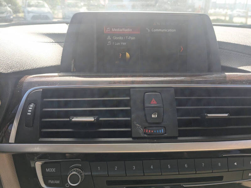 2018 BMW 3 Series 330i xDrive