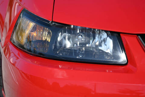 2004 Ford Mustang Mach 1 Premium