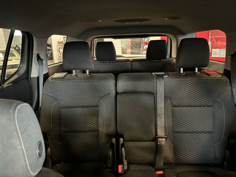 2017 GMC Acadia SLE-1