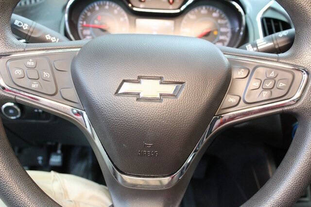 2018 Chevrolet Cruze LT Auto