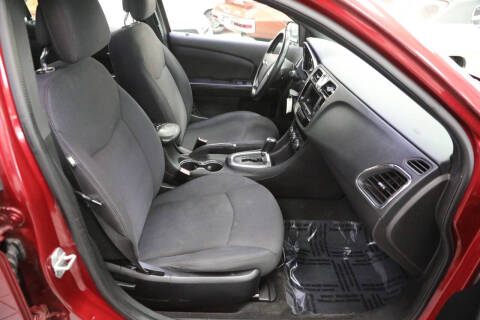 2012 Chrysler 200 Touring