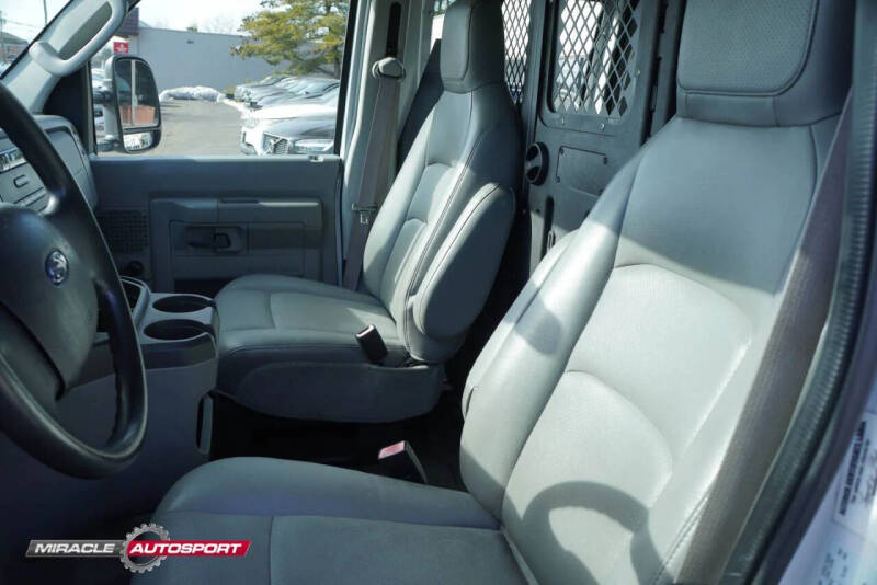 2009 Ford E-Series E-150