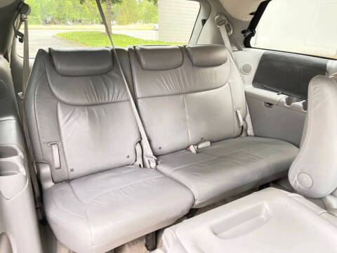 2006 Toyota Sienna