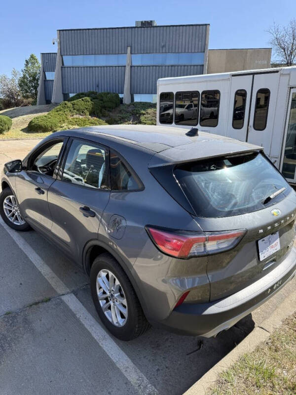 2022 Ford Escape S