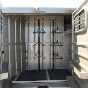 2025 GR 32FT TRAINER STOCK COMBO