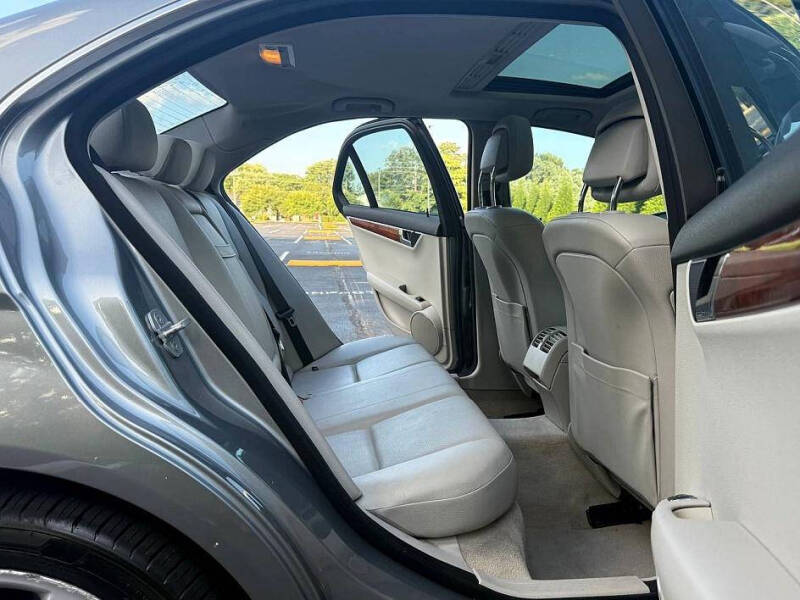 2010 Mercedes-Benz C-Class