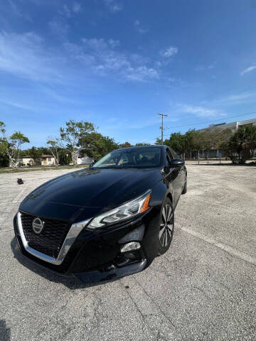 2019 Nissan Altima for sale at Era Motors in Hollywood FL