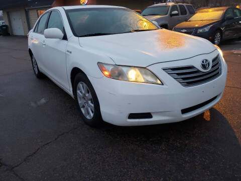 2008 Toyota Camry Hybrid for sale at Gordon Auto Sales LLC in Sioux City IA