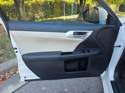 2012 Lexus CT 200h Premium