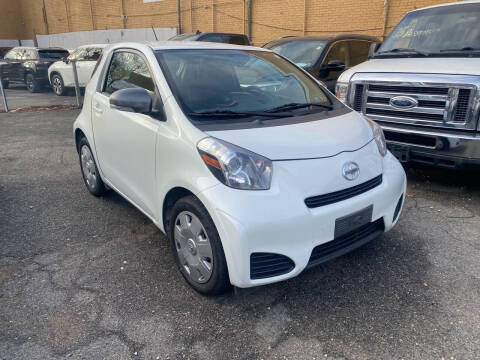 2013 Scion iQ