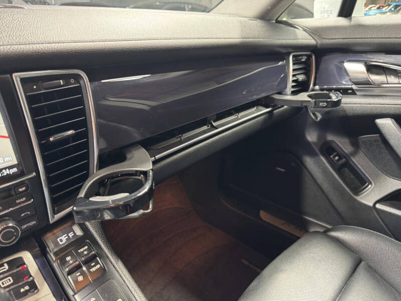 2014 Porsche Panamera 4