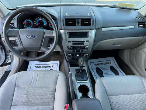 2012 Ford Fusion S